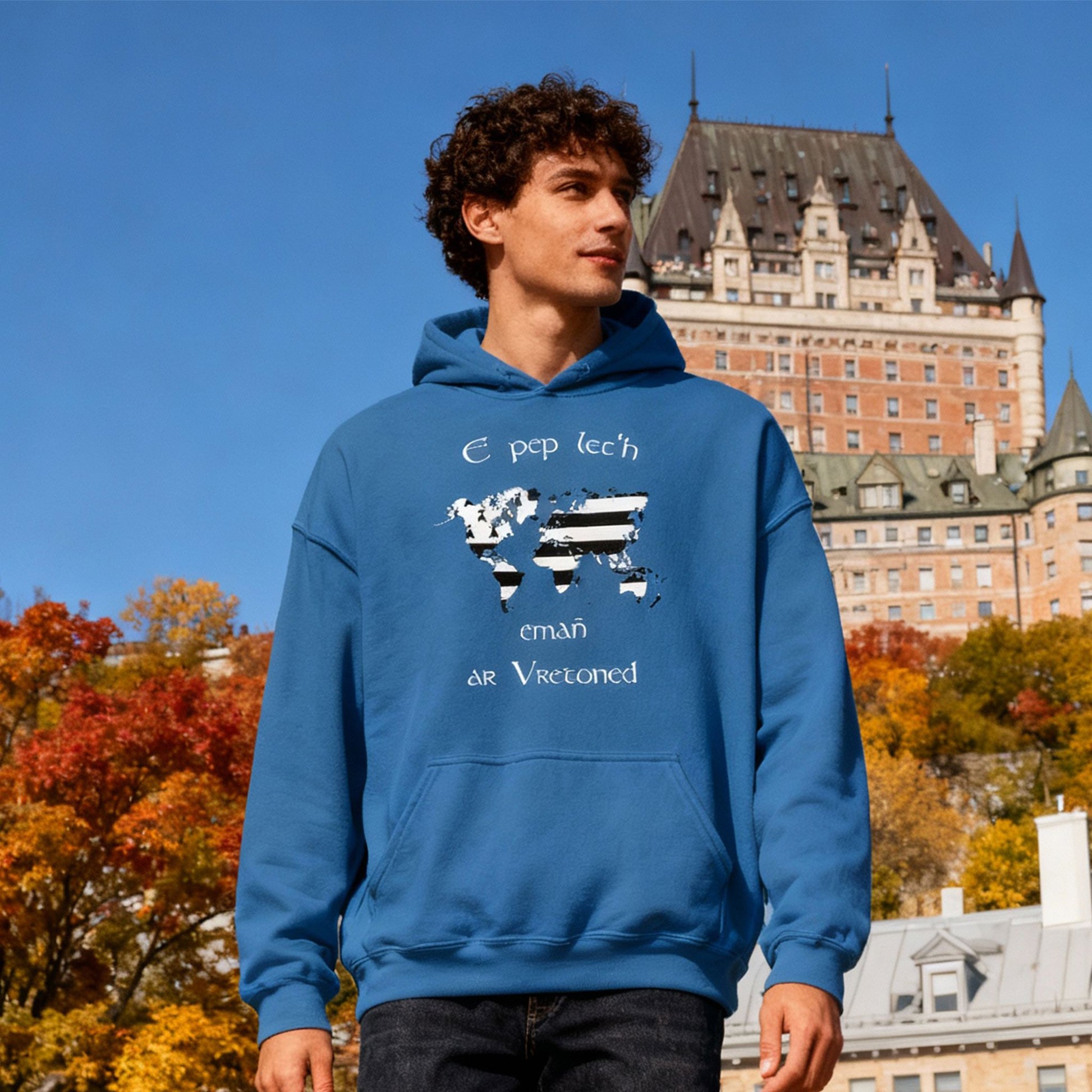 Sweat à capuche unisexe E pep lec'h emañ ar Vretoned sweatshirt Bevet Breizh 
