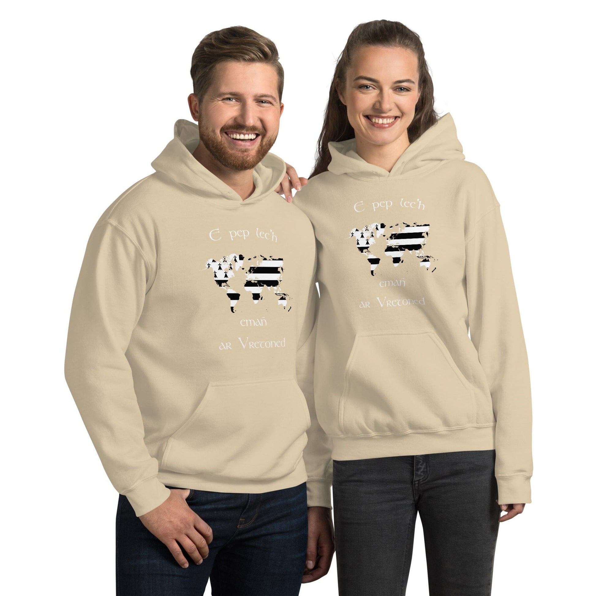 Sweat à capuche unisexe E pep lec'h emañ ar Vretoned sweatshirt Bevet Breizh Sable S 